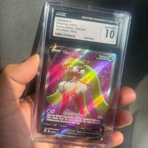 Tsareena V Ultra Rare Holo Pokémon Card